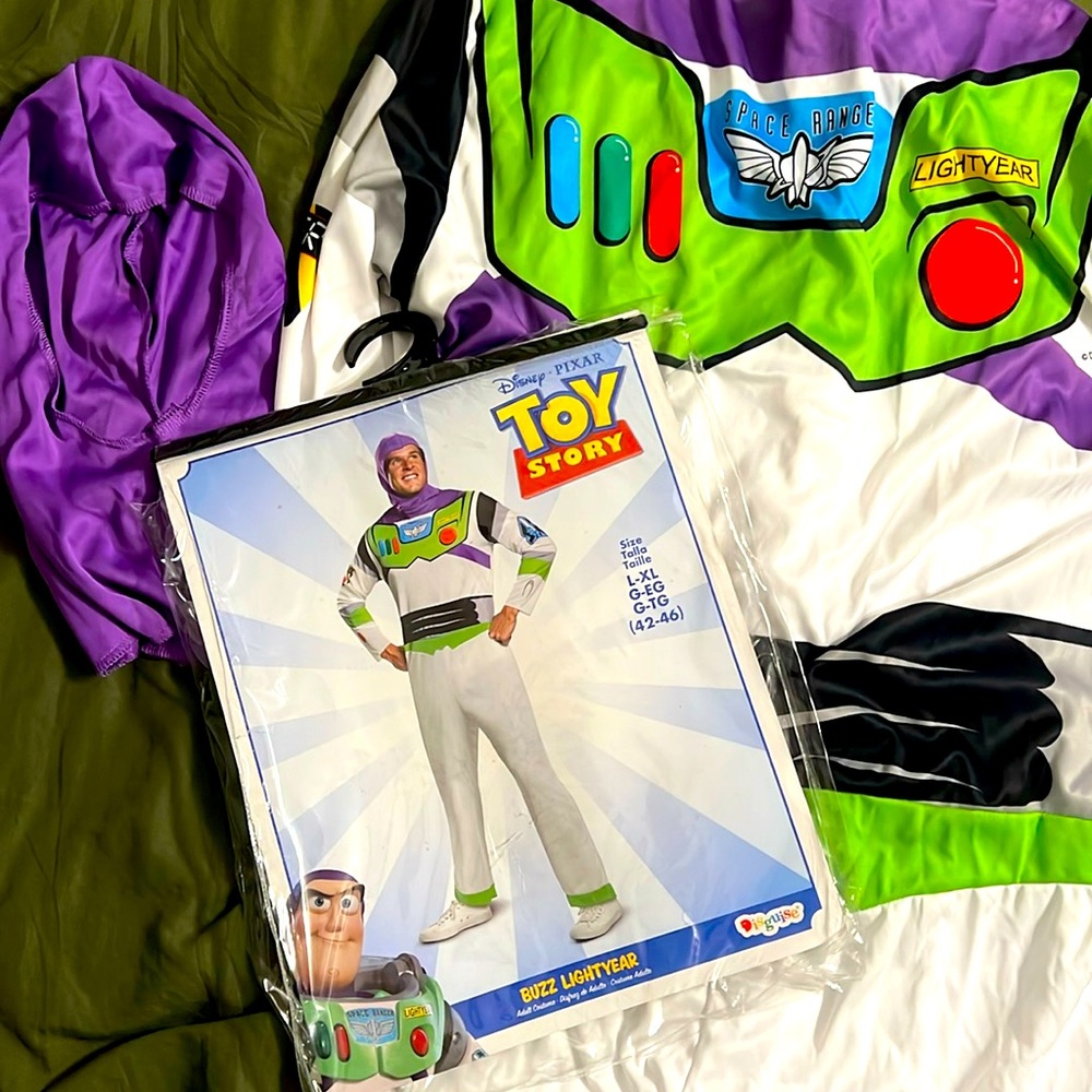 Buzz Lightyear Adult Costume